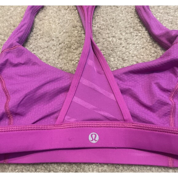 LULULEMON Women's Hot Like Agni Sports Bra Athletic Wear Yoga Gym Pink Size 8 - Picture 3 of 7
